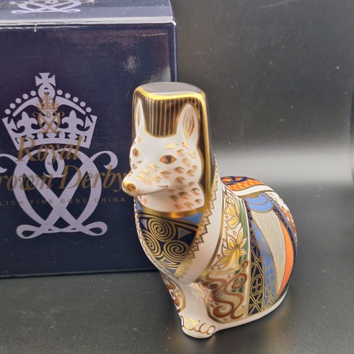 Royal crown derby - royal,