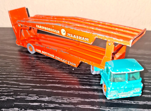 Matchbox guy warrior car - guy,