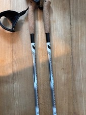 Nordic Walkingstöcke mit Griff aus Kork und Handschlaufe