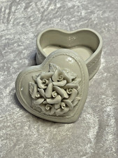 Porzellan Schale Dose mit Deckel Herz Form Rosen Deckel