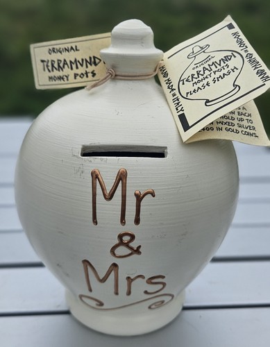 Terramundi and mrs money - and,