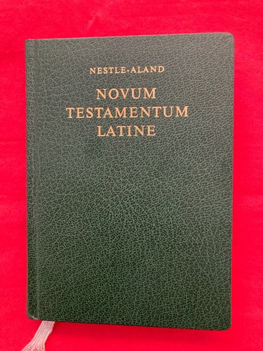 Novum testamentum latine