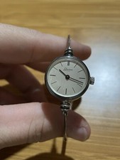 Quinn Damen Uhr Silber Mechanisches Uhrwerk 