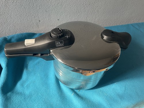 Schnellkochtopf aus - 6l,