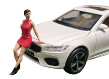 ATLANTIC, Zurücklehnende Frau