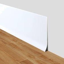 Weiß PVC Sockelleiste