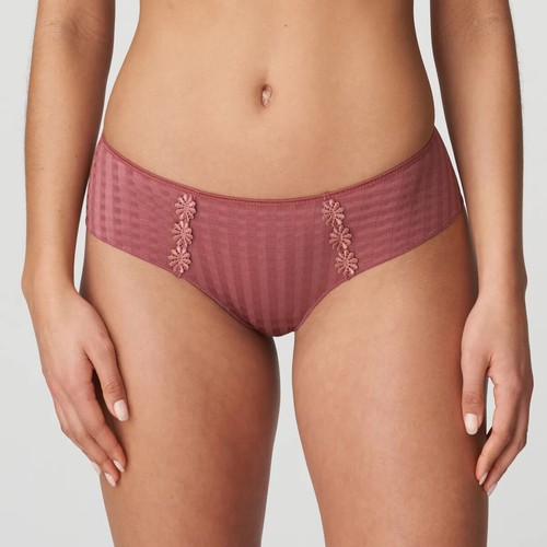 Marie avero feine - avero, hotpant