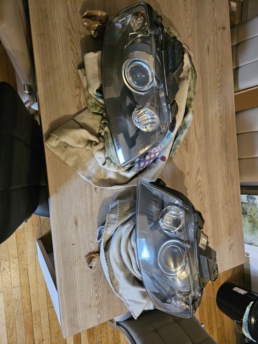 Audi bi xenon - audi, bi-xenon