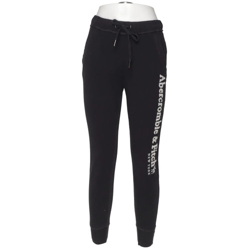 Abercrombie fitch - &,