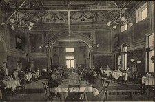 Lázně sv Kateřiny Tschechien s/w Postkarte ~1920/30 Großer Speisesaal Personen