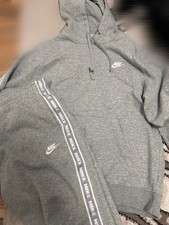 Nike Jogginganzug, Größe M/L