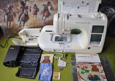 Singer XL-100 Professional mit Sticksatz EM-1 Einwandfrei Funktionierende Top