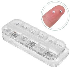  2 Boxes Nagelschmuck Nägel Deko Nagelzubehör Maniküre Dekorationen