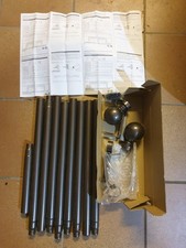 Verstellbare verschraubare Vorhangstange