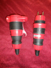 REV Set Profi Gummi-Stecker und Gummi-Kupplung mit Deckel, rot-schwarz, IP 44