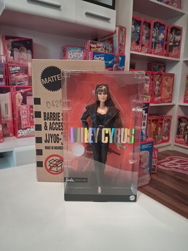 Barbie signature miley cyrus - signature,