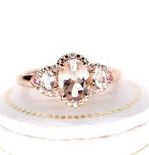 Wunderschöner englischer Ring