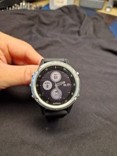 Garmin Fenix 5 Saphir 47mm GPS Smartwatch - Grau