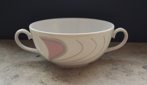 Suppentasse mit untertasse - suppentasse,