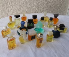 20 Parfum Miniaturen Flakons Duftminiaturen Balmain Joop Chanel Rochas Kizia..