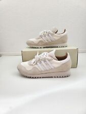 Adidas Consortium New York "A Kind Of Guise" LIMITED EDITION 43,5/ US 9.5