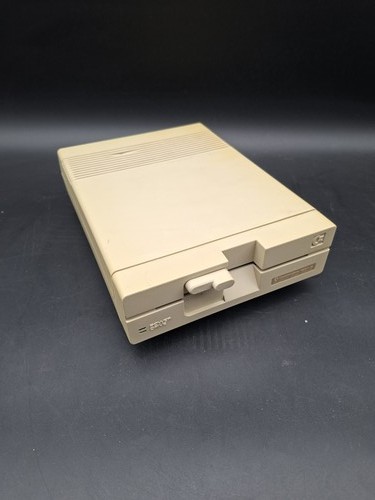 Commodore 1541 floppy disk - floppy,