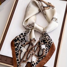 Damen seidiger Schal