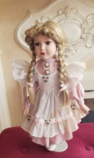 Top Zustand!!    "Unbekannt"   Sammler-Puppe, The House of Valentina?