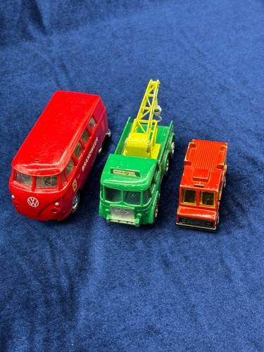 Drei spielzeugautos zum - spielzeugautos,