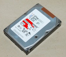 SAS Festplatte HDD 15k RPM 300 GB 3,5" - IBM Hitachi HUS153030VLS300 0B22156