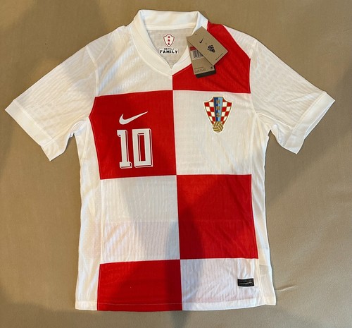 Soccer jersey luka modric - soccer,