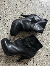 Harlot Ankle Boots, 38