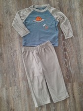 Schlafanzug vertbaudet Gr. 86 lang Motiv Weltall Raumschiff beige grau 2 Teile