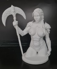 Nakt-Erotische  Frau-Figur