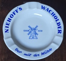 Aschenbecher, Keramik,Werbung, Niehoff's Wacholder, der mit der Mühle, Kornbrand