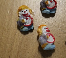 7 Weiß Clowns (Kinder) Knöpfe - 21 x 14 mm - 11 mm dick - Aus Omas Schatztruhe 6