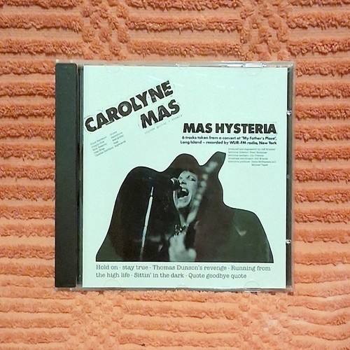 Carolyn mas - -,