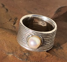 Ring strukturiert Perlenring