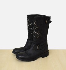 tolle Alicia Stiefel im