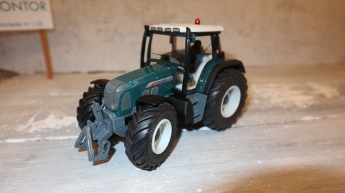 Siku 2965 fendt 716 - siku,