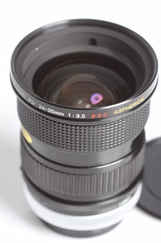 Canon zoom lens - fd, 3,5/24-35