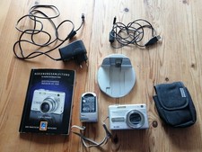 Digitalkamera Traveler DC-XZ6 10.1 Mega Pixel 6x Optical Zoom Ladeschale Kamer