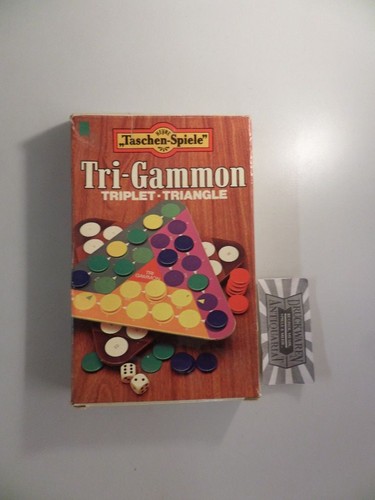 Tri gammon triplet triangle - /, triplet/