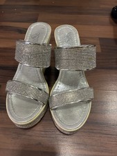 Silberne Sandalen mit Glitzer