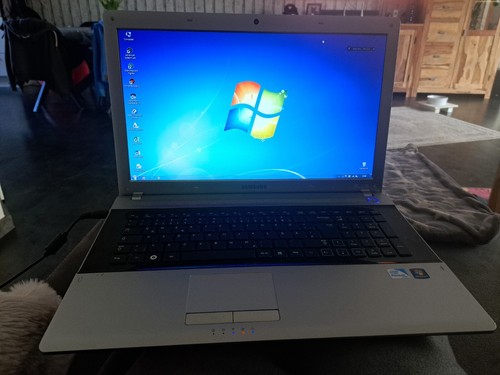 Samsungrv711 notebook slim - notebook, 17"slim