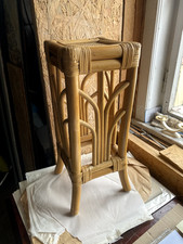 Blumenhocker Pflanzenständer