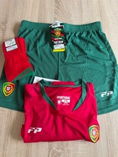 Fußball Trikot (XXL) + Hose