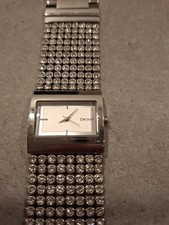 Damenuhr DKNY mit neuer