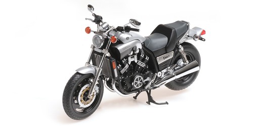 Minichamps 122163702 yamaha - minichamps,