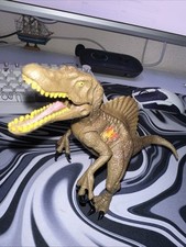 2001 SPINOSAURUS JURASSIC PARK